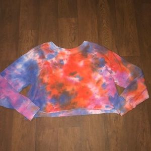 WILD FABLE tie-dye crop top